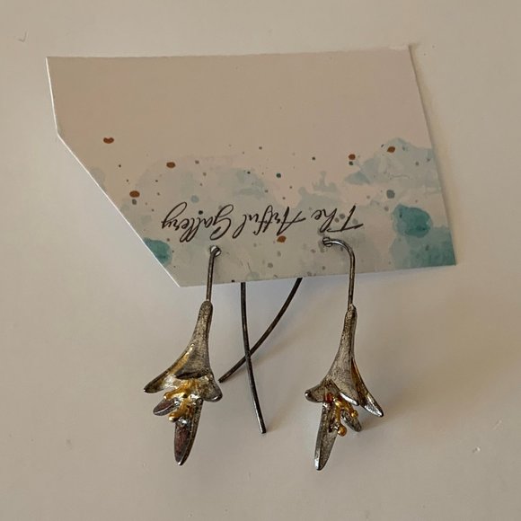 Handmade 925 Sterling Silver Earrings Flowers by 'The Artful Gallery' - Picture 10 of 12